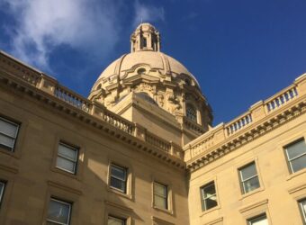 Alberta budget 2022 forecasts rosy economic future using ‘credible but cautious’ energy projections
