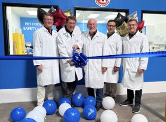 Breeder’s Choice Celebrates Opening of New Pet Food Safety Lab